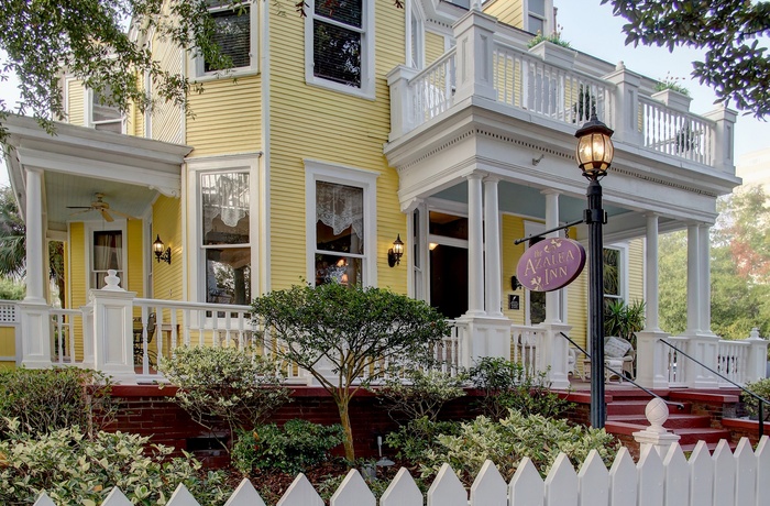 Azalia Inn and Villas, Savannah