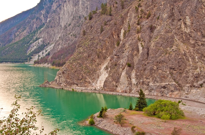 Togbane langs Seton Lake mellem Lillooet til Seton Portage - British Columbia