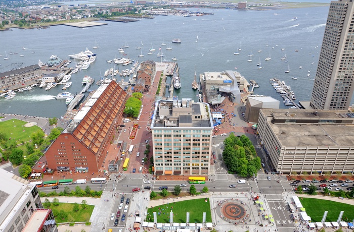 Christofer Waterfront Park ved Rose Kennedy Greenway i Boston, USA