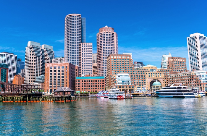 Boston Skyline og havnen, USA
