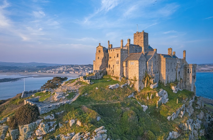 Klosterøen St Michaels Mount ud for Cornwalls sydkyst - England