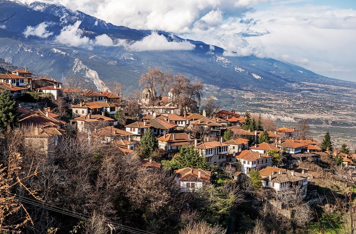 Den bilfri bjerglandsby Palaios Panteleimonas - Grækenland
