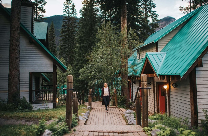 Emerald Lake Lodge, Lodge hytter 