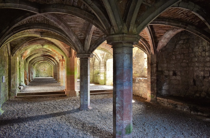 England - kælderen under klosteret Lanercost Priory