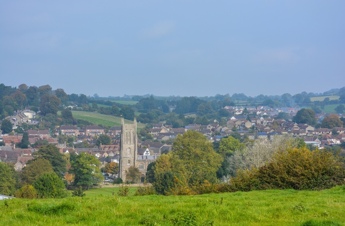 England, Somerset - den idylliske landsby Bruton set fra Lusty Hill 
