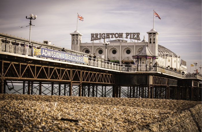 Den berømte forlystelsespark Brighton Pier, Sydengland
