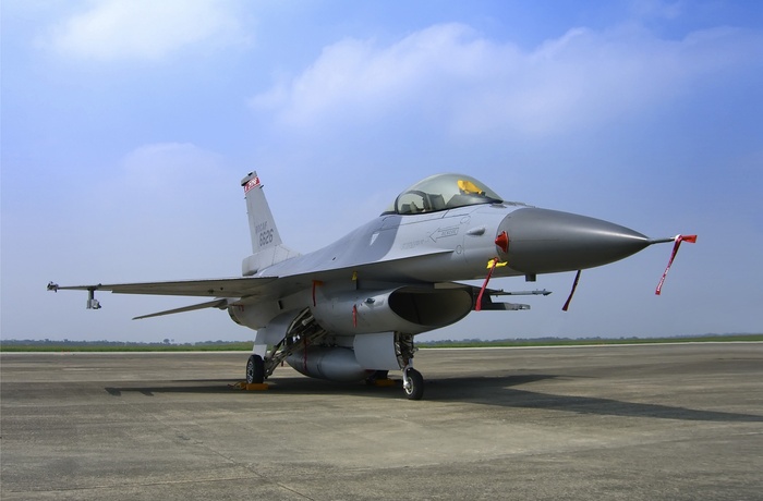 F16 jagerfly