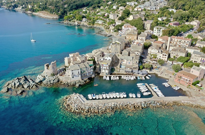 Fiskerlandsbyen Erbalunga på Cap Corse - Korsika, Frankrig