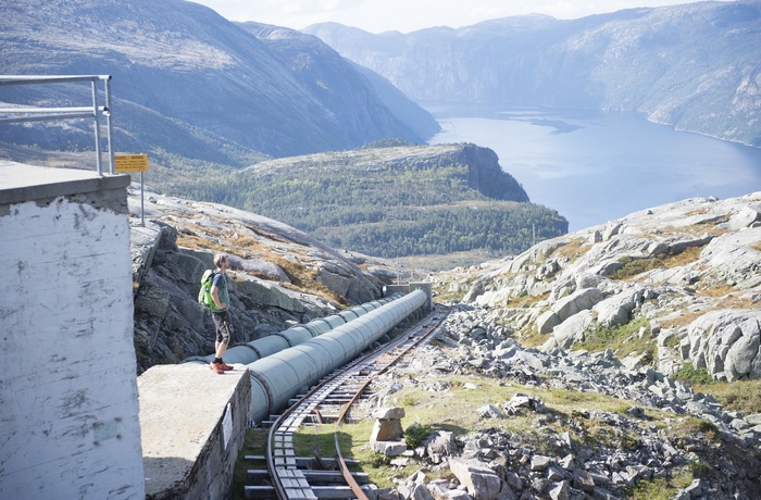 Toppen af Flørlitrappene Foto Thomas Rasmus Skaug - VisitNorway.com