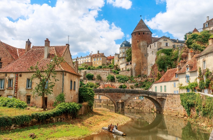 Flod gennem Beaune Bourgogne