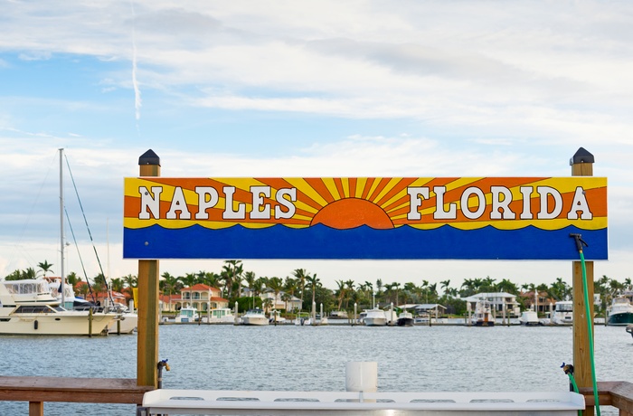 Kystbyen Naples i det vestlige Florida