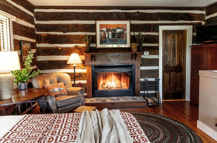Fort Lewis Lodge and Farm, Cabin 