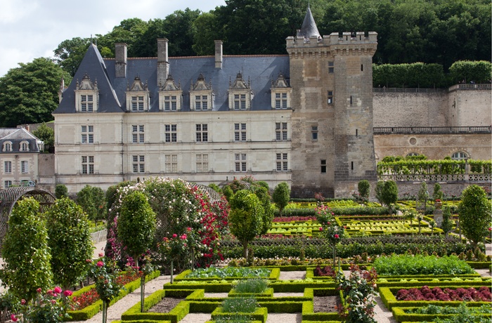 Slottet Château Villandry i Loiredalen er kendt for sine smukke haver, Frankrig