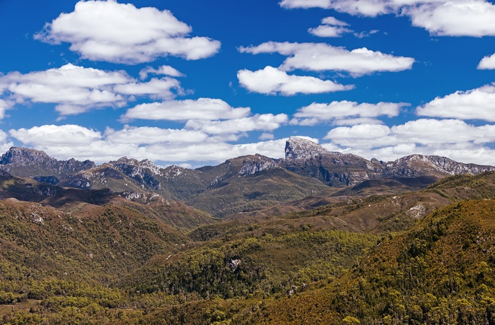 Frenchmans Cap bjerget i Franklin-Gordon Wild Rivers National Park - Tasmanien