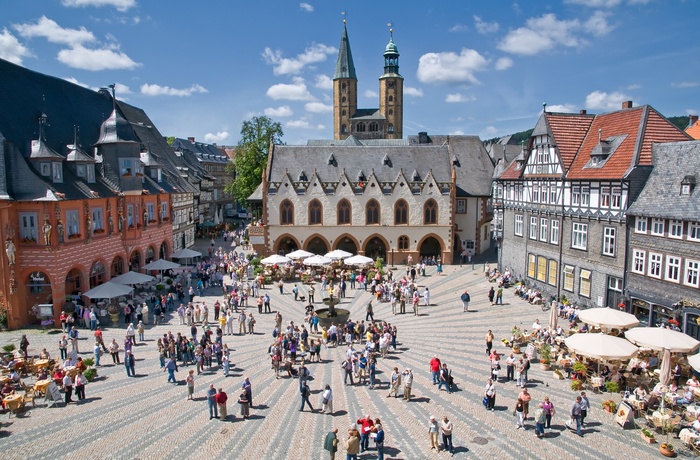 Goslar Marktplatz Fotograf Stefan Schiefer Quelle GOSLAR marketing gmbh.jpg