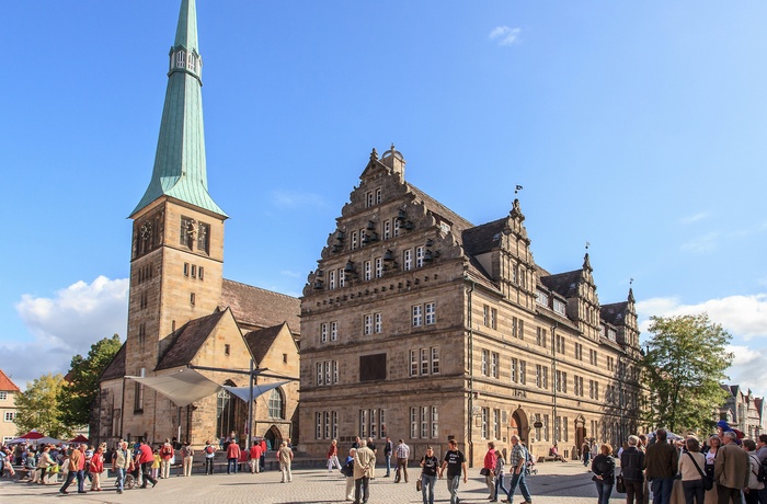 Hameln Hochzeitshaus un Marktkirche c) HMT.jpg