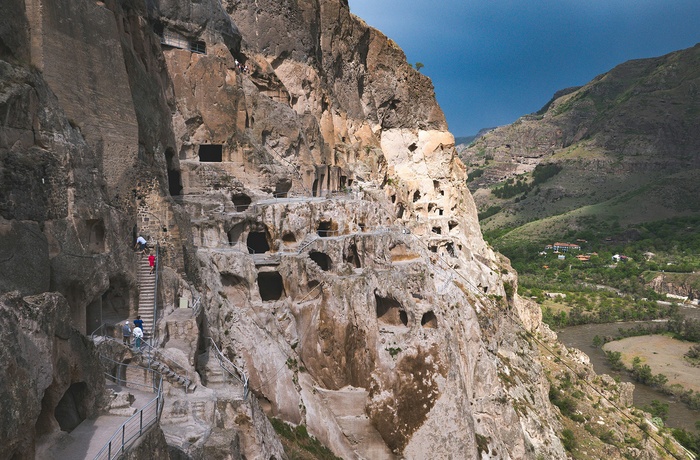 Vardzia, hulebyen og kloster i Georgien - Foto: Tonia Kraakman, Unsplash