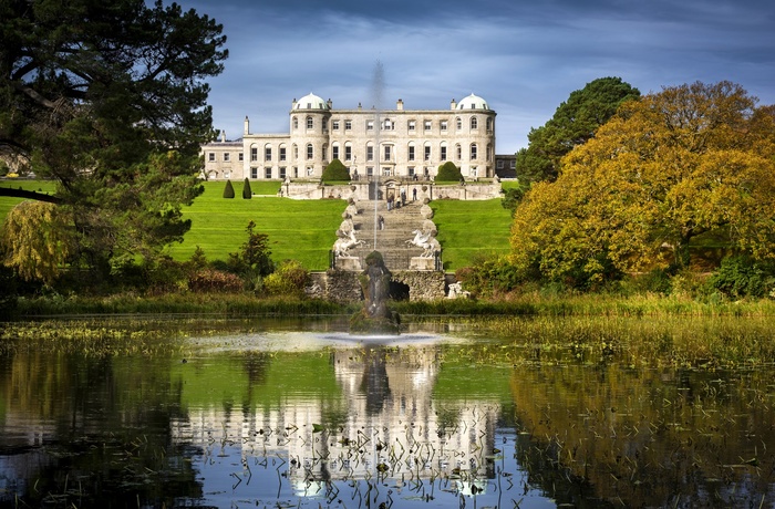 Irland, County Wickloe - det imponerende Powerscourt House  (Foto - Courtesy Chris Hill & Failte Ireland)