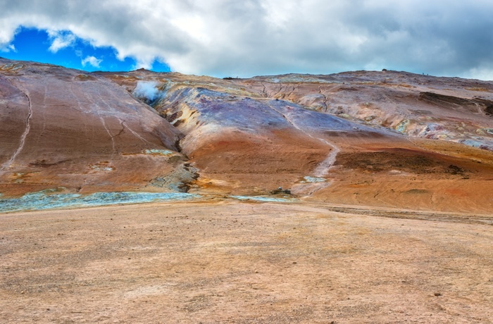 Det geotermiske område Námafjall i Island