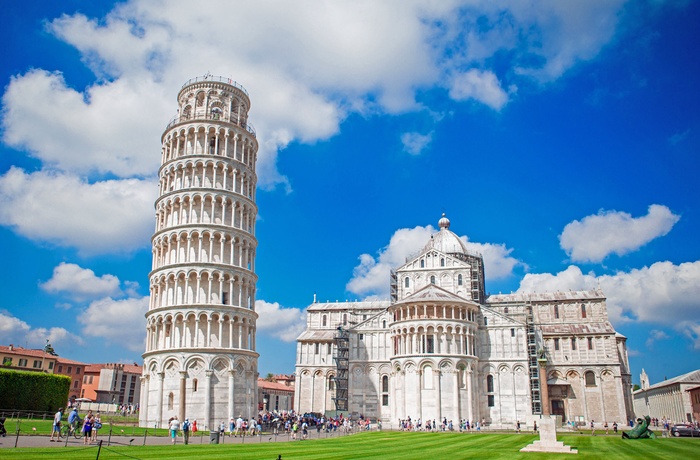 Det skæve tårn i Pisa og domkirken
