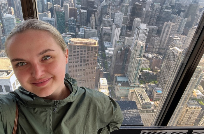 Kristine B på toppen af Chicago, 360Chicago - rejsespecialist København