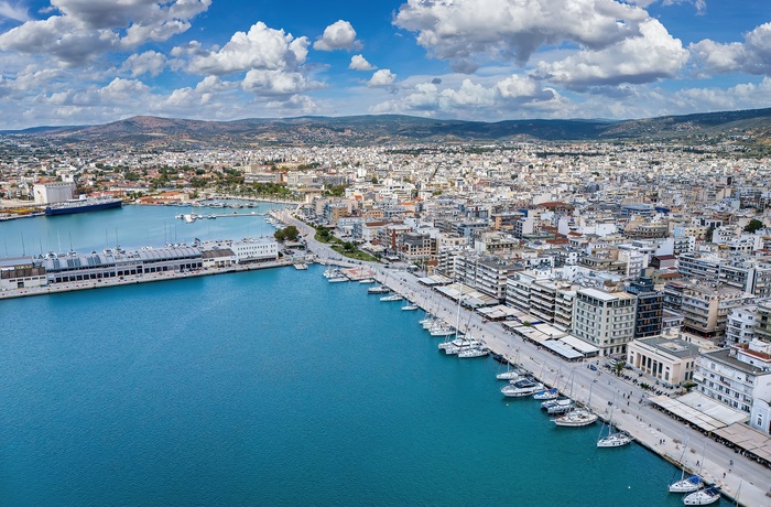 Udsigt til kystbyen Volos i den Pagasetiske Bugt - Grækenland