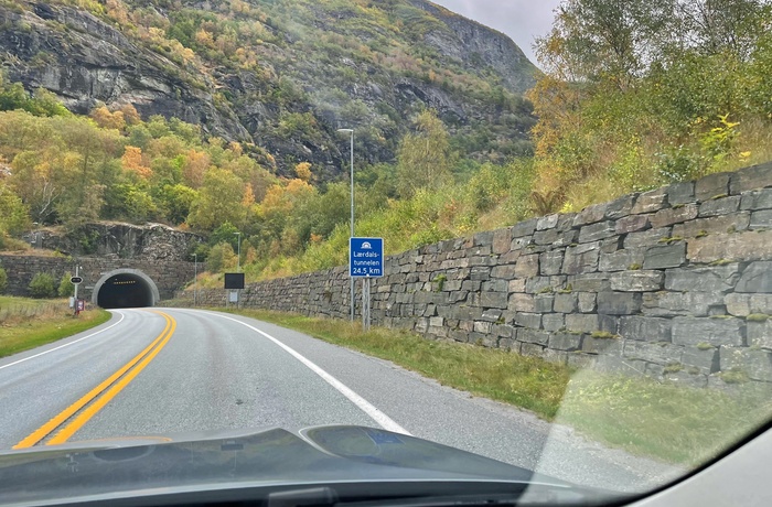 Lærdalstunnelen - verdens længste tunnel med sine 24 km