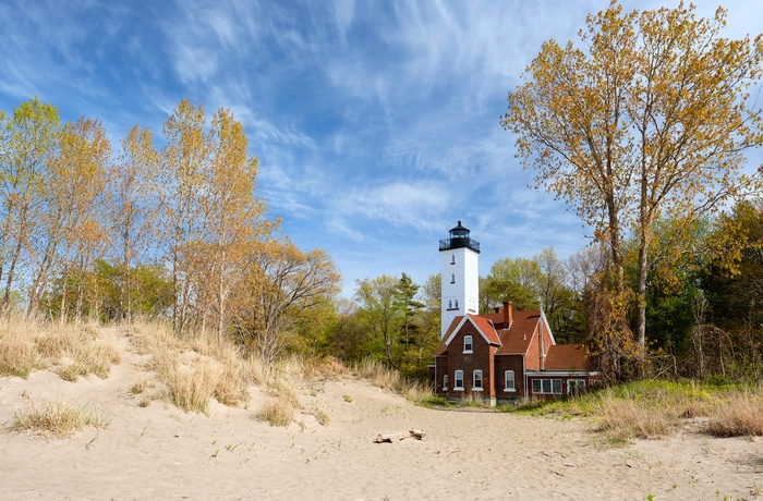 Fyrtårn i Presque Isle State Park- Lake Erie i Pennsylvania