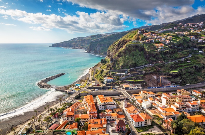 Kystbyen Ribeira Brava på Madeira