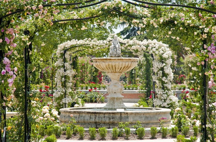 El Retiro park i Madrid, Spanien