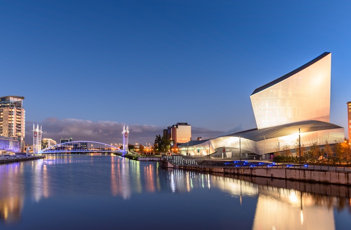 Salford Quays og The Imperial War Museum i Manchester, England