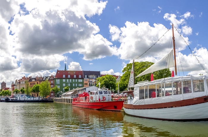 Havnen i Stralsund i Mecklenburg-Vorpommern, Tyskland