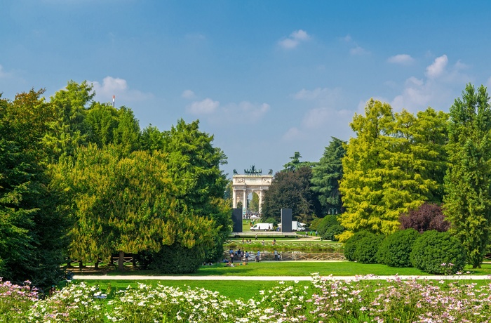 Sempione park på en sommerdag, Milano