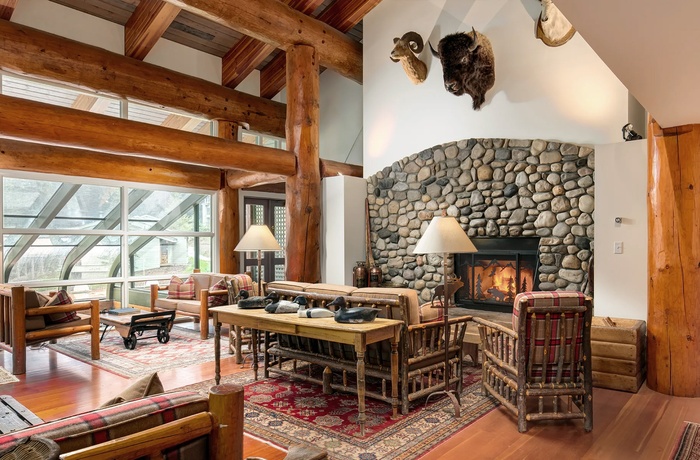Moraine Lake Lodge, Adventure-to-Luxury - Canada