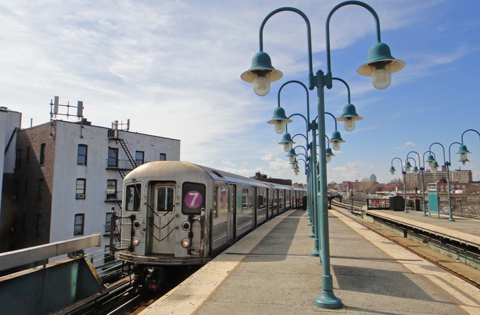 Subway-linien 7 til Queens kaldt The International Express, New York