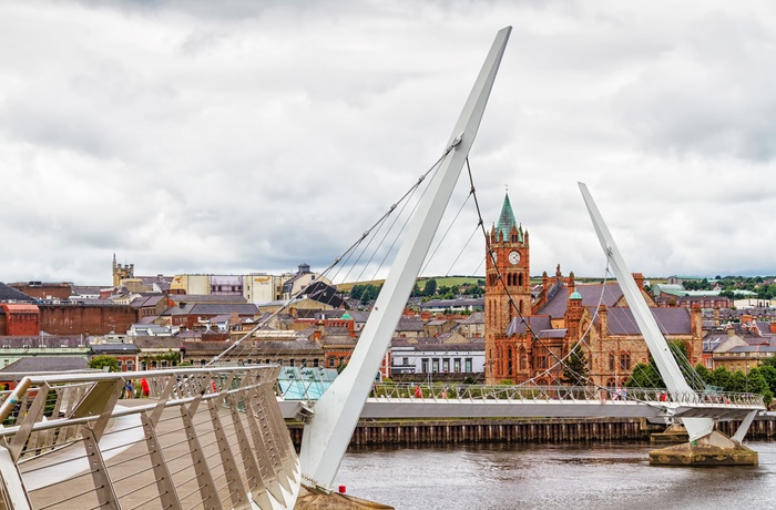 Fredsbroen i Londonderry, Nordirland