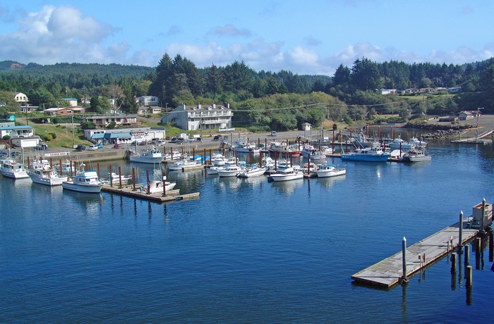 Havnen i kystbyen Depoe Bay, Oregon i USA