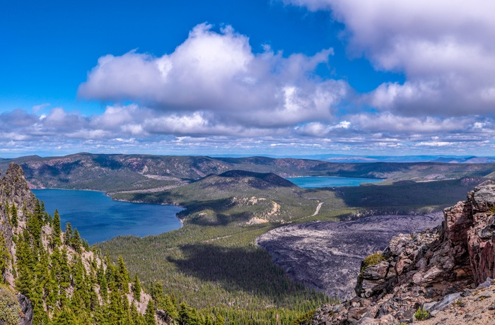 Newberry National Volcanic Monument og søen Paulina Lake, Oregon