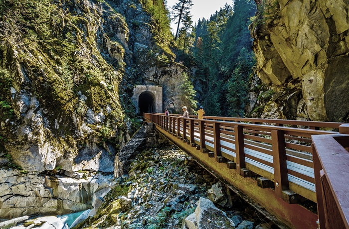 Othello Tunnels i Coquihalla Canyon Provincial Park i British Columbia - Canada