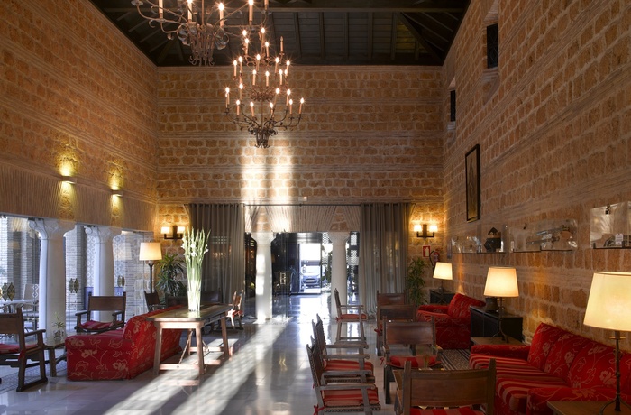 Parador de Carmona, Seville - hotellets lobby