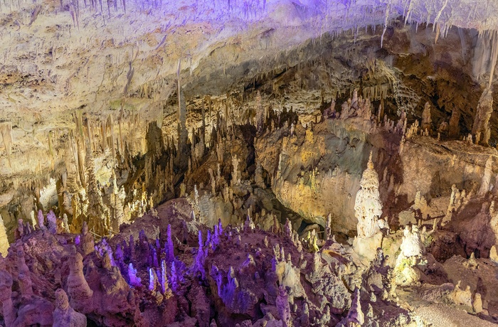 Perama-grotten nær Ioannina - Grækenland