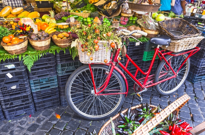 Campo dei fiori frugt- og grønt markedet i Rom