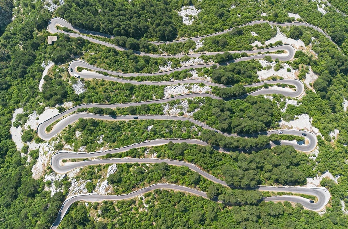 Serpentine Road mellem Kotor og Njeguši i Montenegro