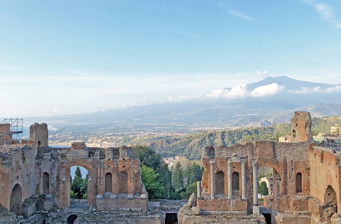 Scenen opstilles på Det Græske Teater i Taormina 