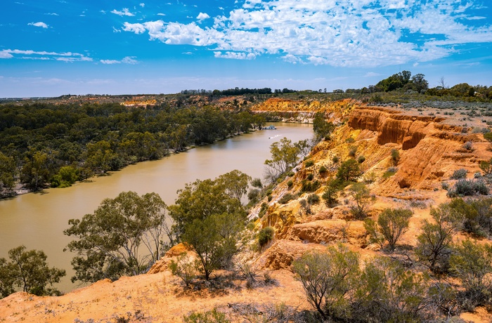 Murray floden der snor sig gennem landskabet i South Australia