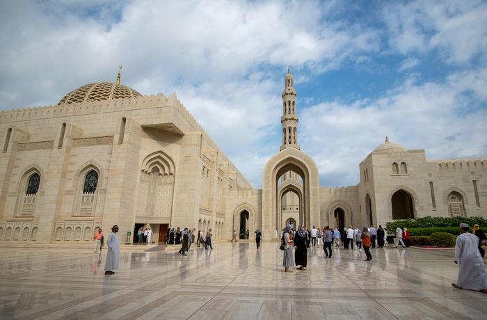 Sultan Qaboos Moske in Muscat, Oman - Foto: Journaway Rundreisen, Unsplash