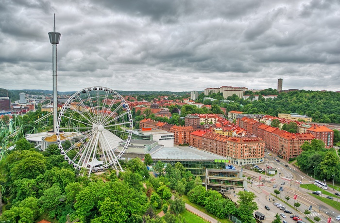 Udsigt til Liseberg forlystelsespark i Göteborg, Sverige