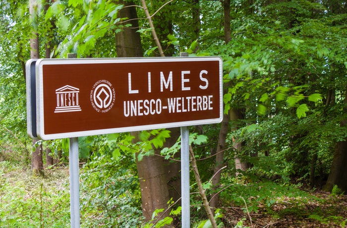 UNESCO skilt - grænsebefæstningen Den øvre germanske Limes -Tyskland