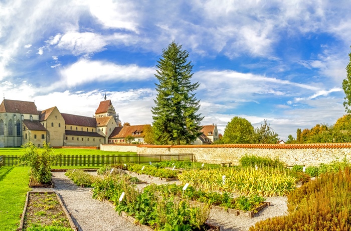 Saint Maria og Marcus kirken på klosterøen Reichenau i Bodensee - Sydtyskland