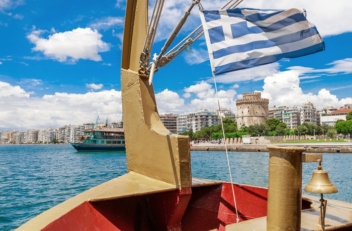 Thessaloniko set fra en båd